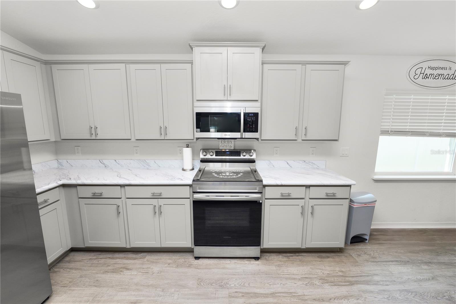 Image 9 of 44 For 3942 Willow Ridge Drive