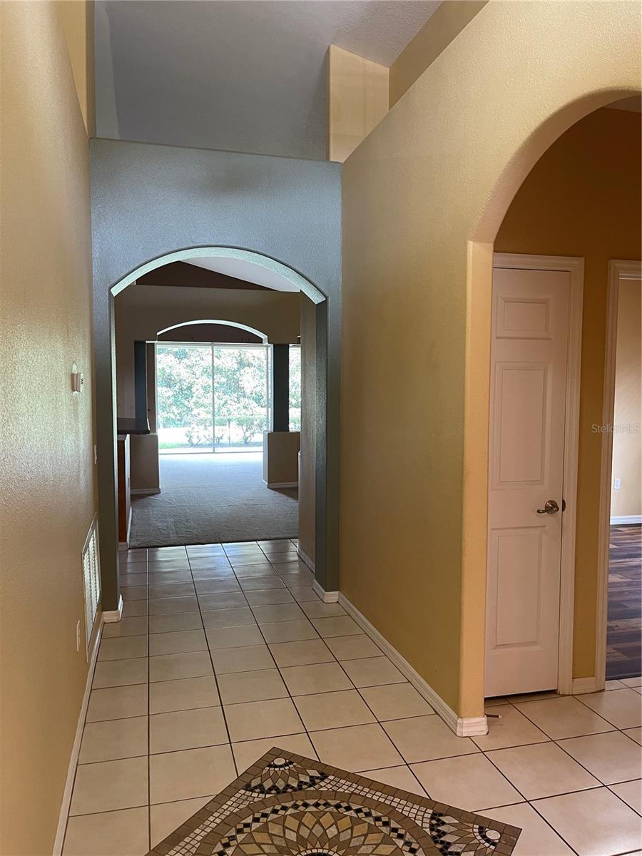 Image 12 of 33 For 1754 Altavista Circle