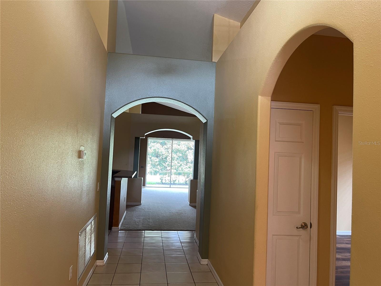 Image 14 of 33 For 1754 Altavista Circle