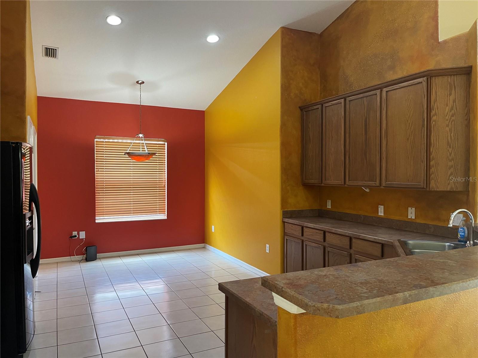 Image 19 of 33 For 1754 Altavista Circle