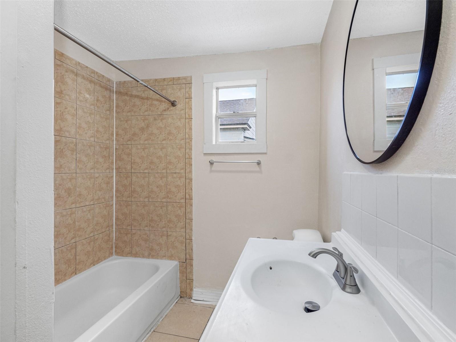 Image 13 of 30 For 2824 19th Street