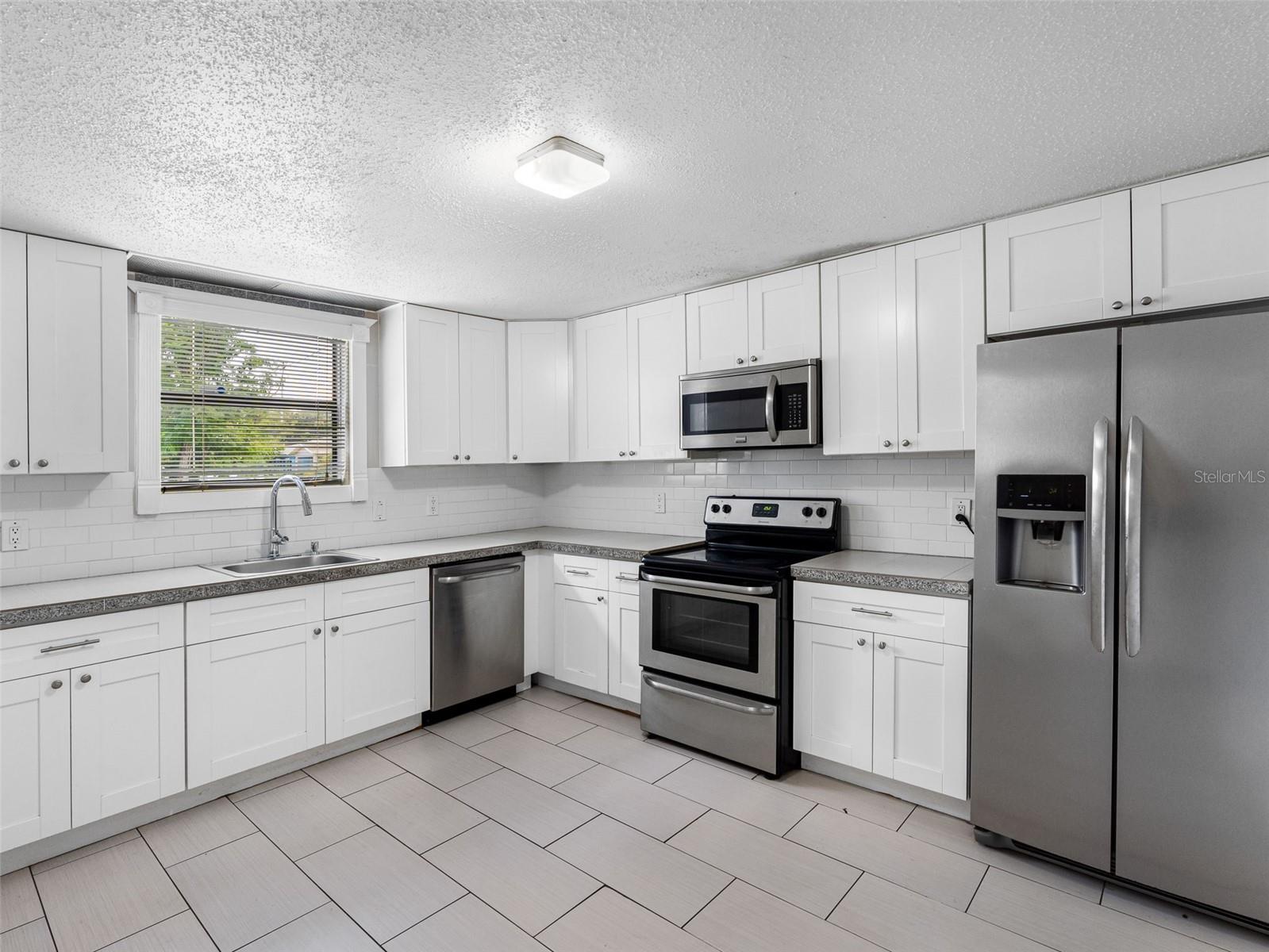Image 15 of 30 For 2824 19th Street