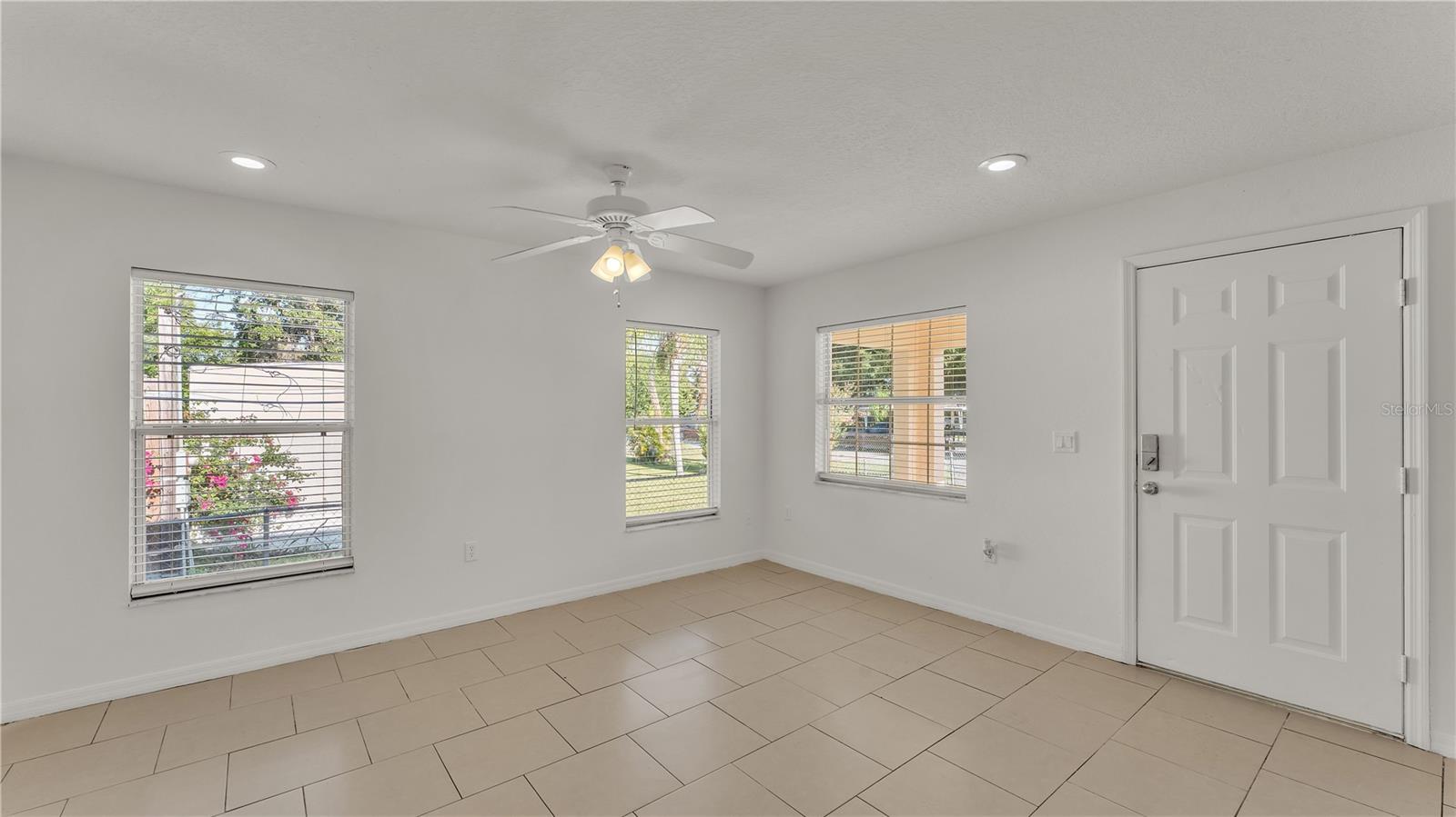 Image 11 of 32 For 1314 James Street