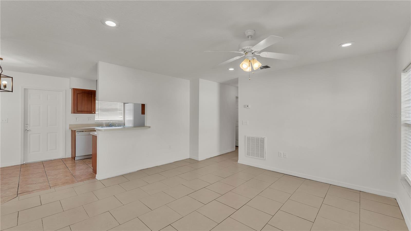 Image 9 of 32 For 1314 James Street
