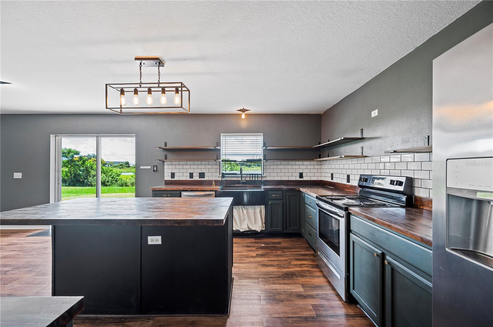 Image 9 of 60 For 5392 Chandler Drive