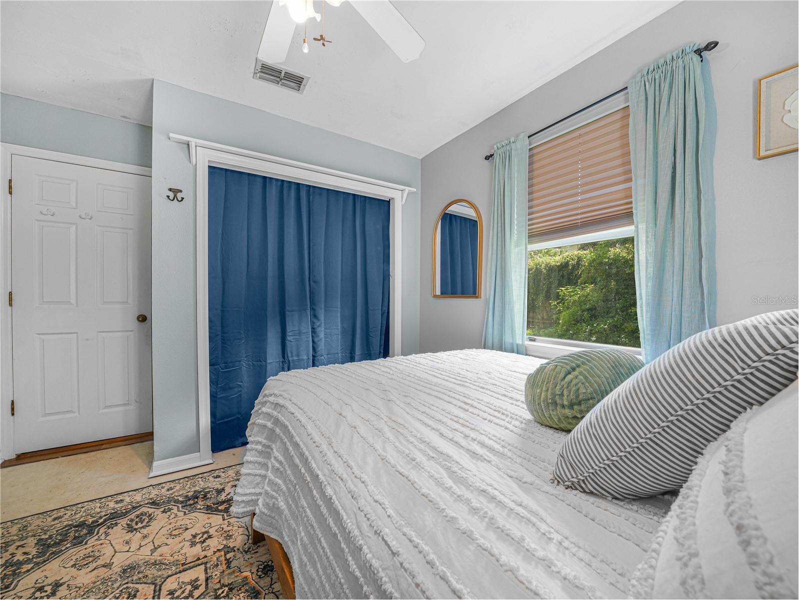 Image 21 of 29 For 5891 Crest Lane