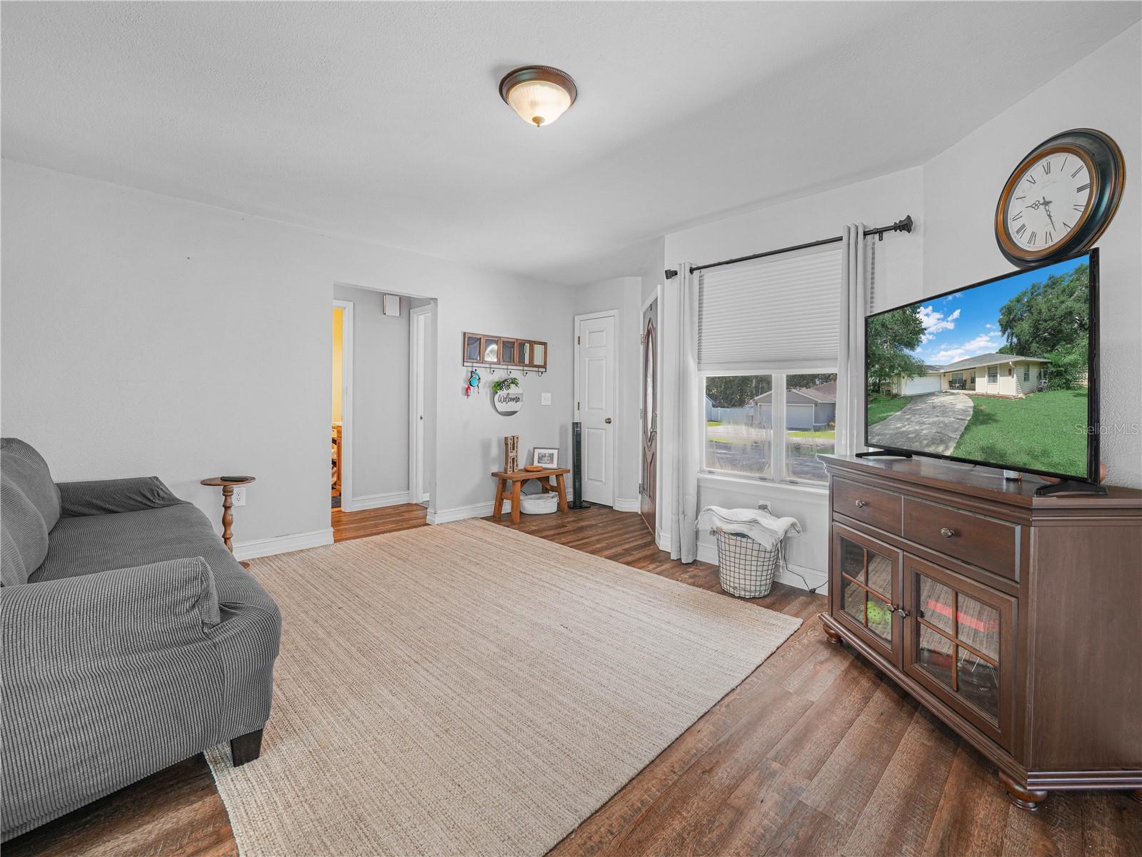 Image 3 of 29 For 5891 Crest Lane