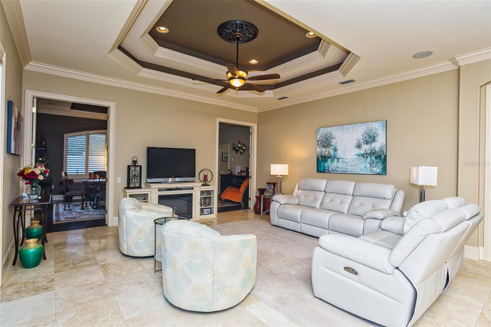 Image 23 of 70 For 894 Ashton Oaks Circle
