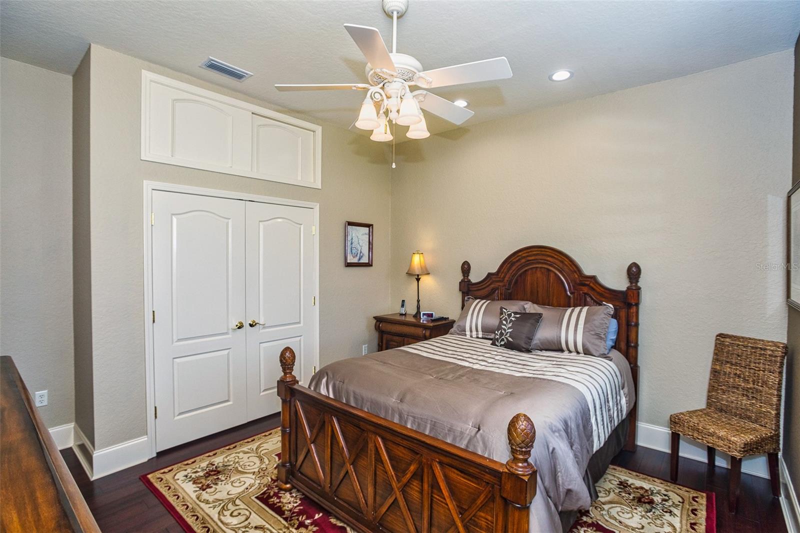 Image 41 of 70 For 894 Ashton Oaks Circle