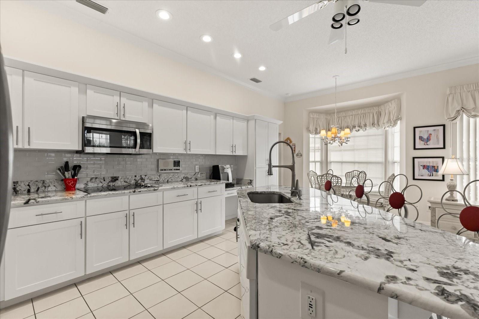 Image 6 of 34 For 7103 Montreal Drive