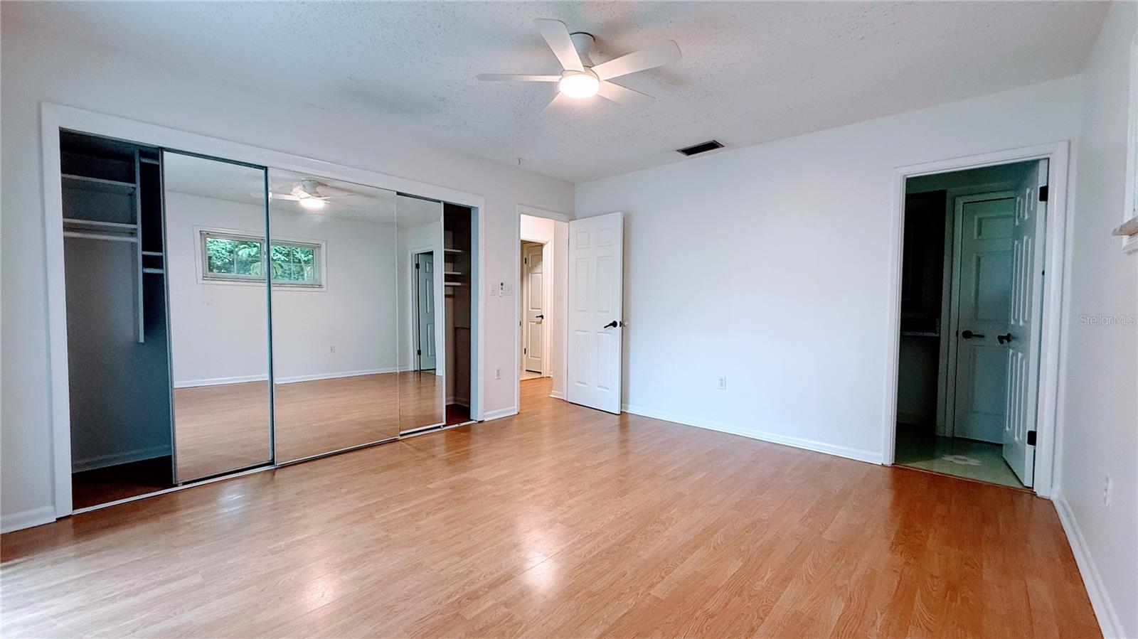 Image 6 of 16 For 3427 Polk Avenue