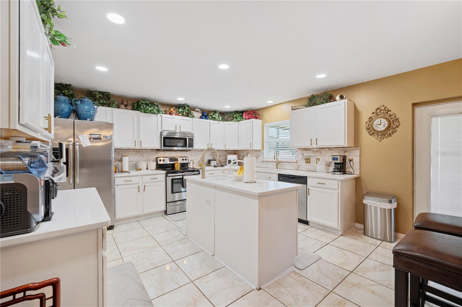 Image 17 of 53 For 5155 Spanish Oaks Drive