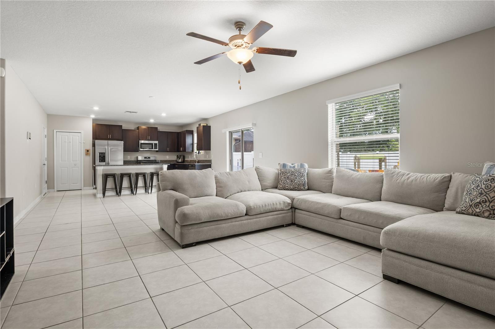 Listing photo id 8 for 10410 Shady Preserve Drive
