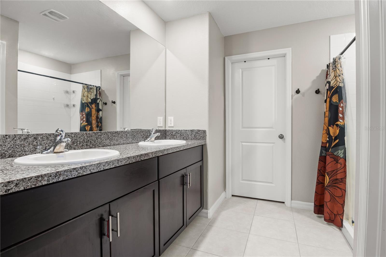 Listing photo id 20 for 10410 Shady Preserve Drive