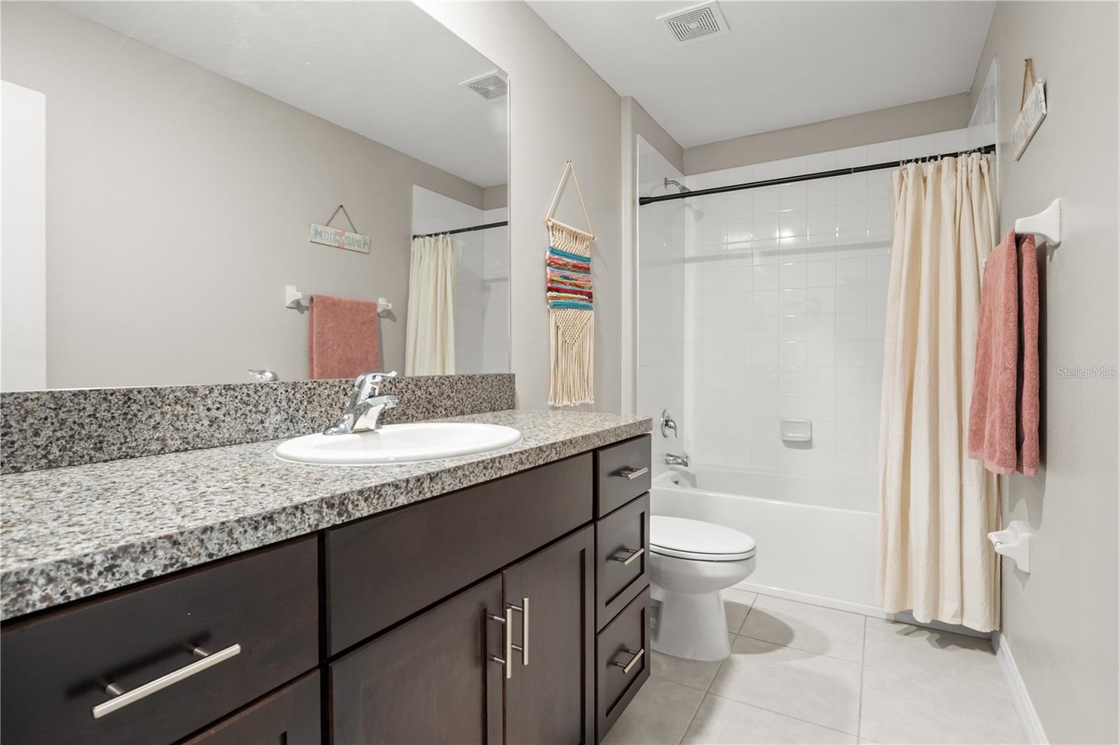 Listing photo id 26 for 10410 Shady Preserve Drive