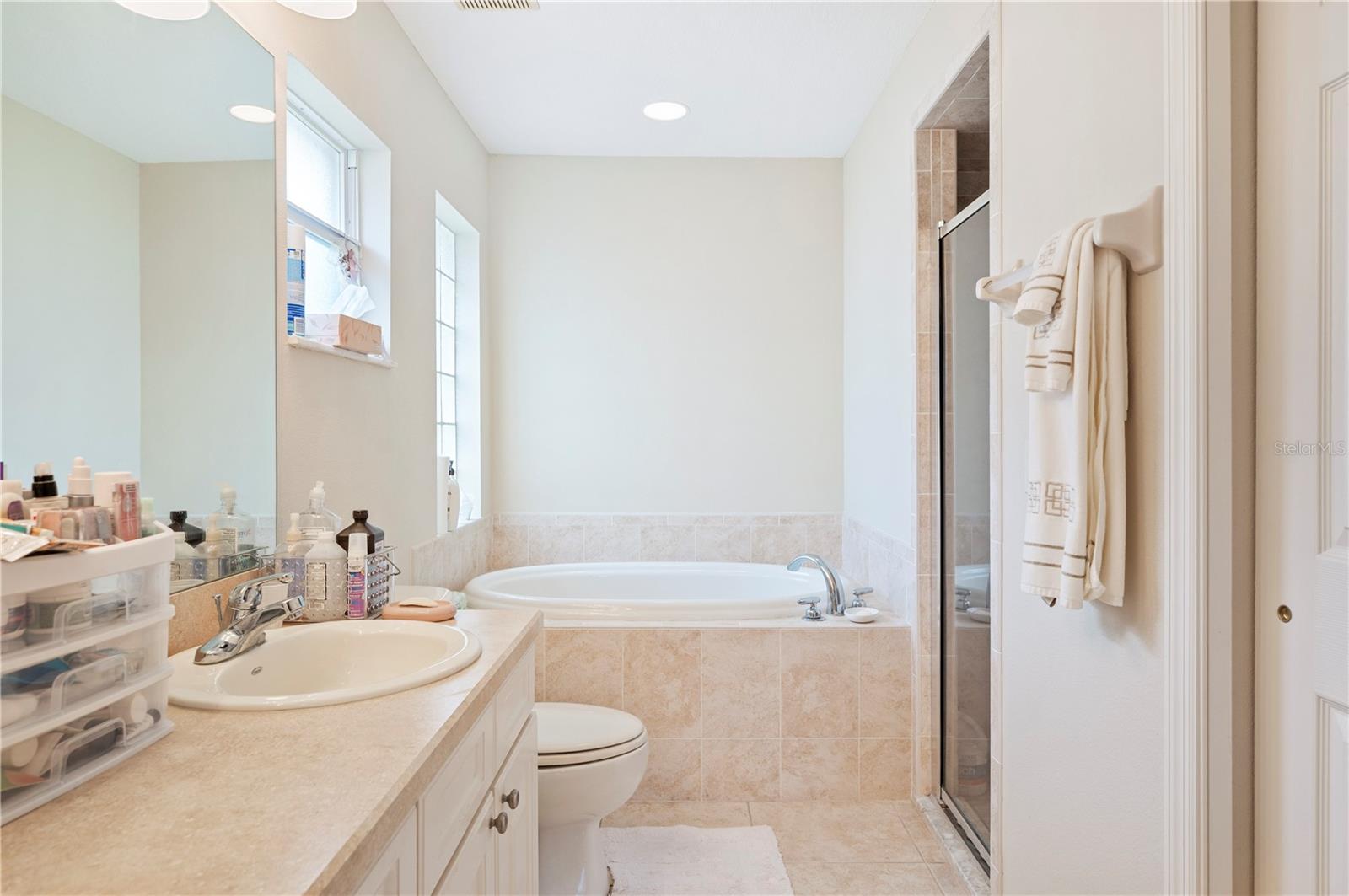 Image 25 of 67 For 1829 Rocky Pointe Drive