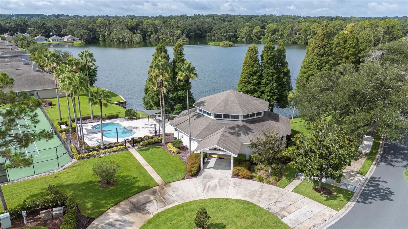 Image 47 of 67 For 1829 Rocky Pointe Drive