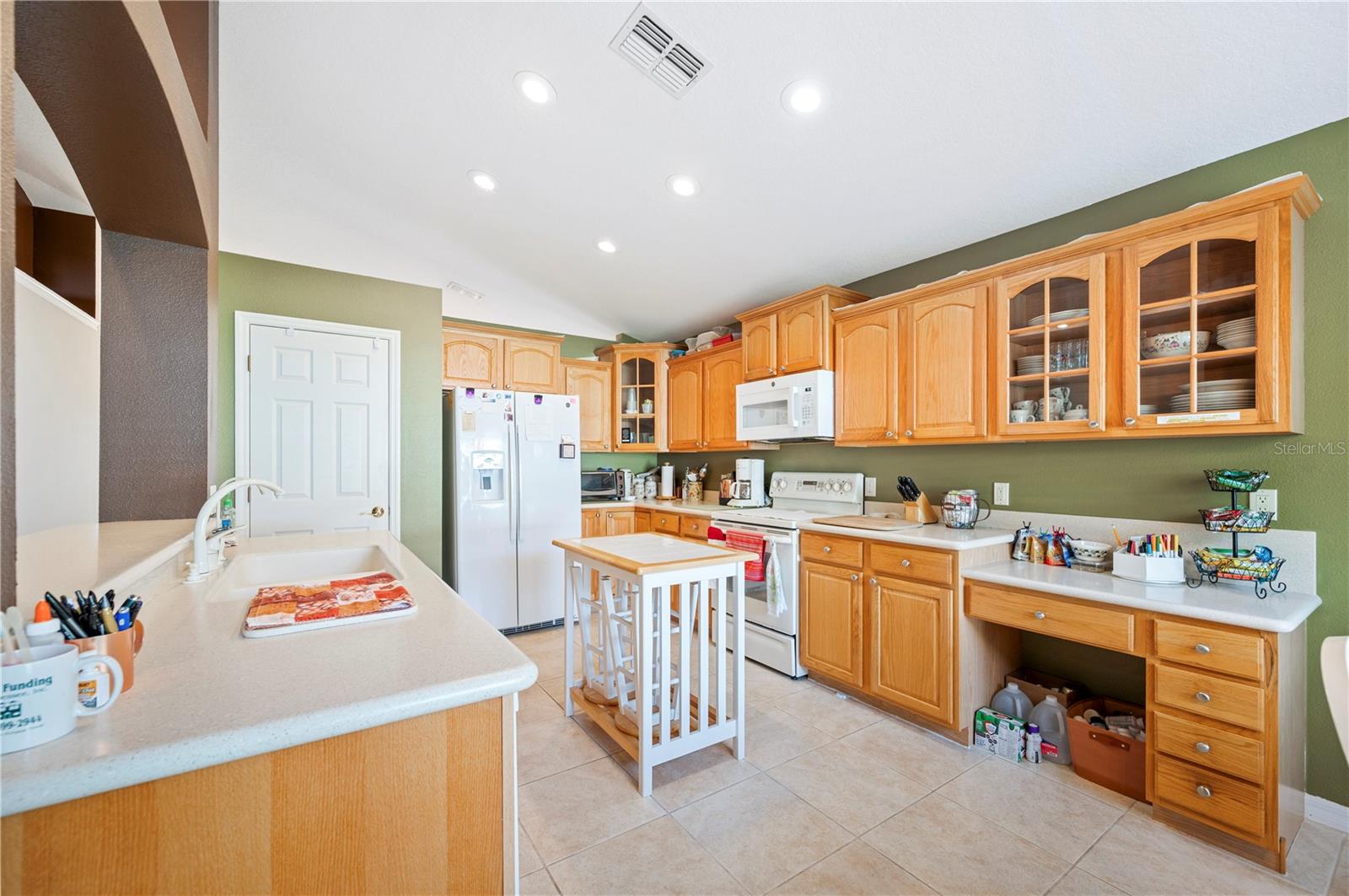 Image 8 of 67 For 1829 Rocky Pointe Drive