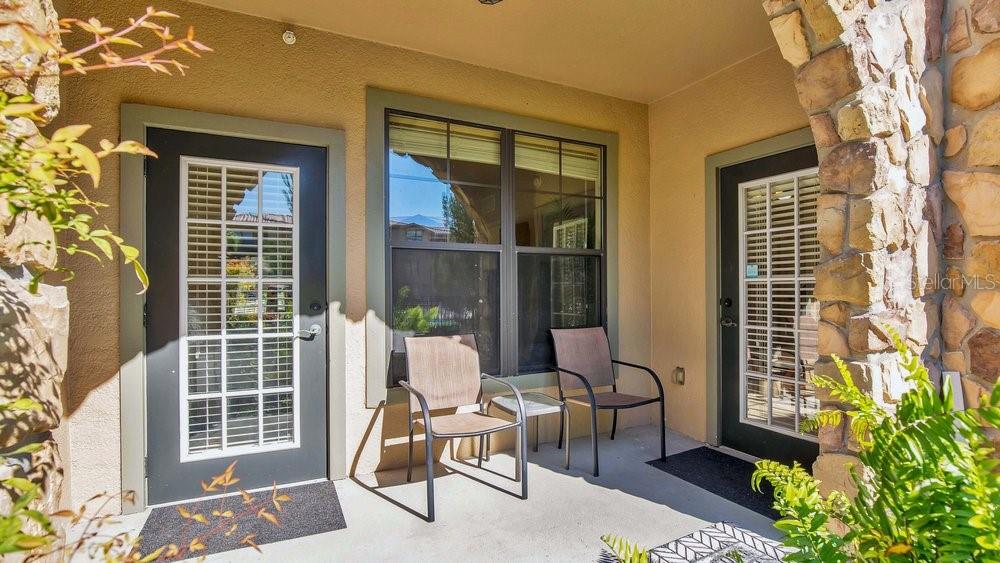 Image 19 of 26 For 904 Charo Parkway 517