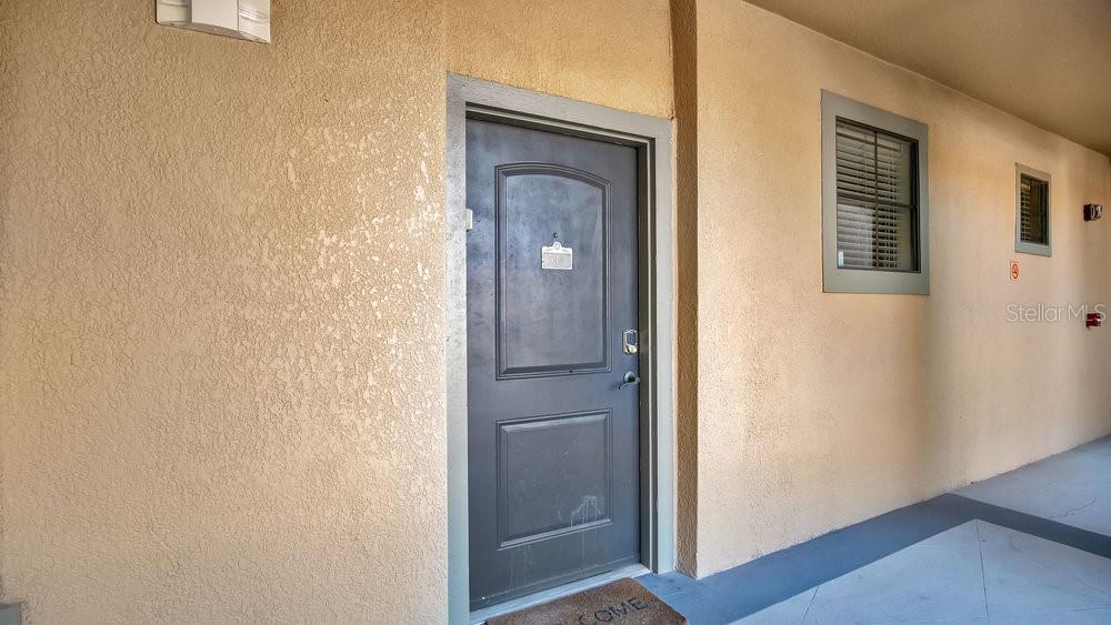 Image 2 of 26 For 904 Charo Parkway 517