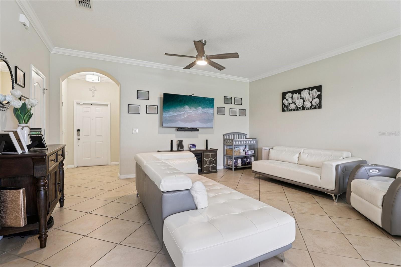 Image 10 of 53 For 6425 Torrington Circle