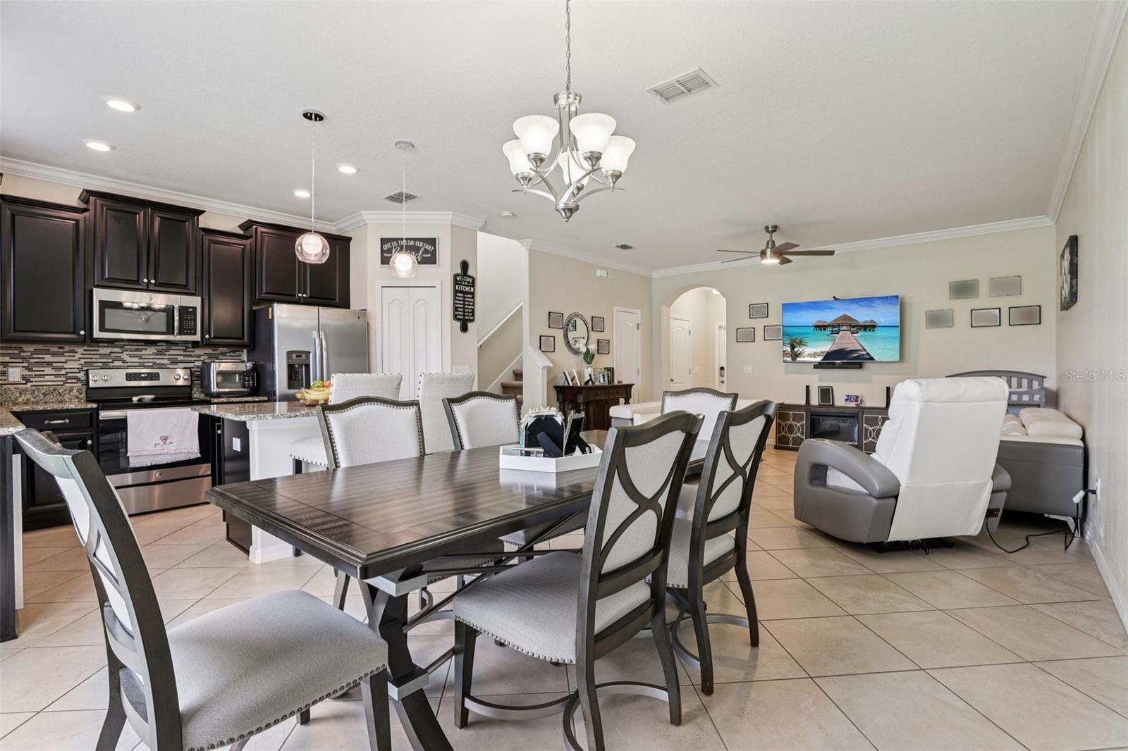 Image 13 of 53 For 6425 Torrington Circle