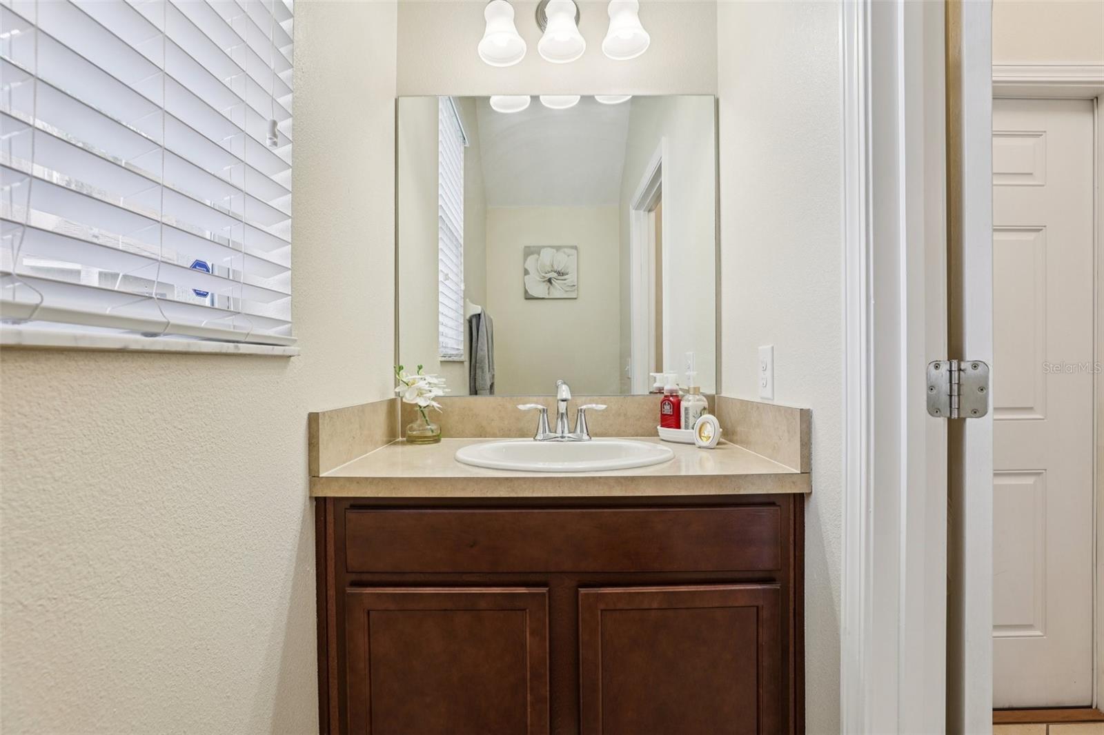 Image 19 of 53 For 6425 Torrington Circle