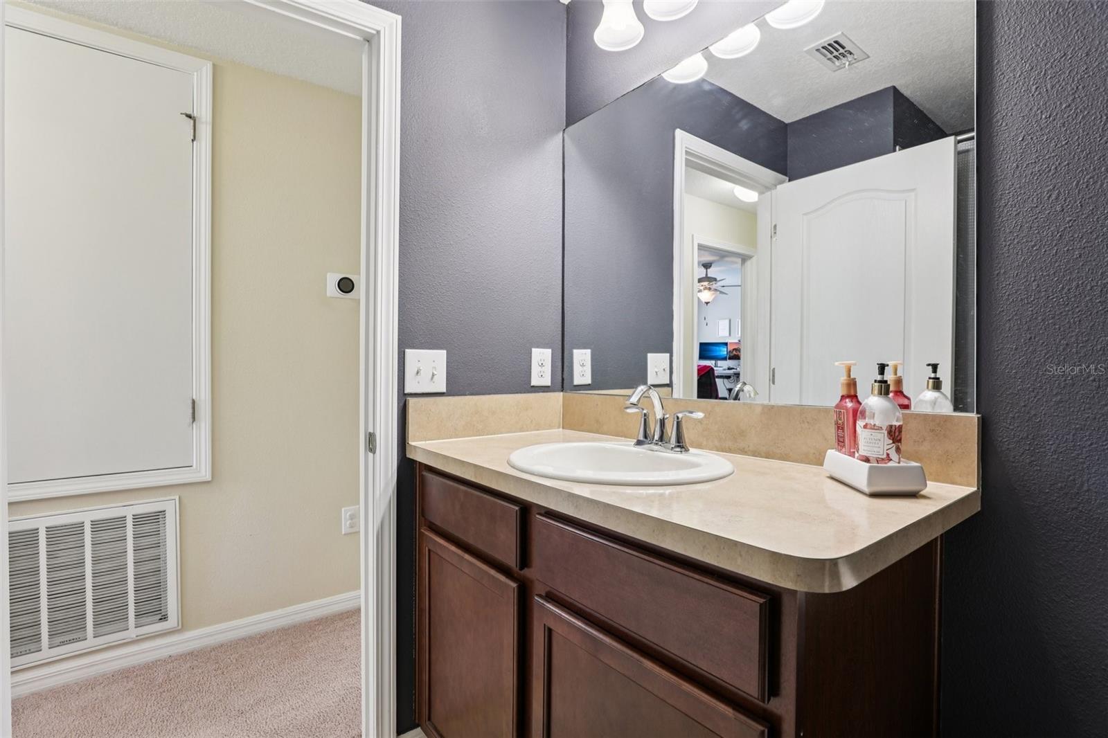 Image 29 of 53 For 6425 Torrington Circle