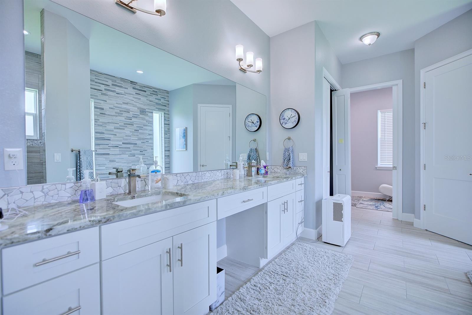 Image 31 of 48 For 4962 Myrtle Beach Drive