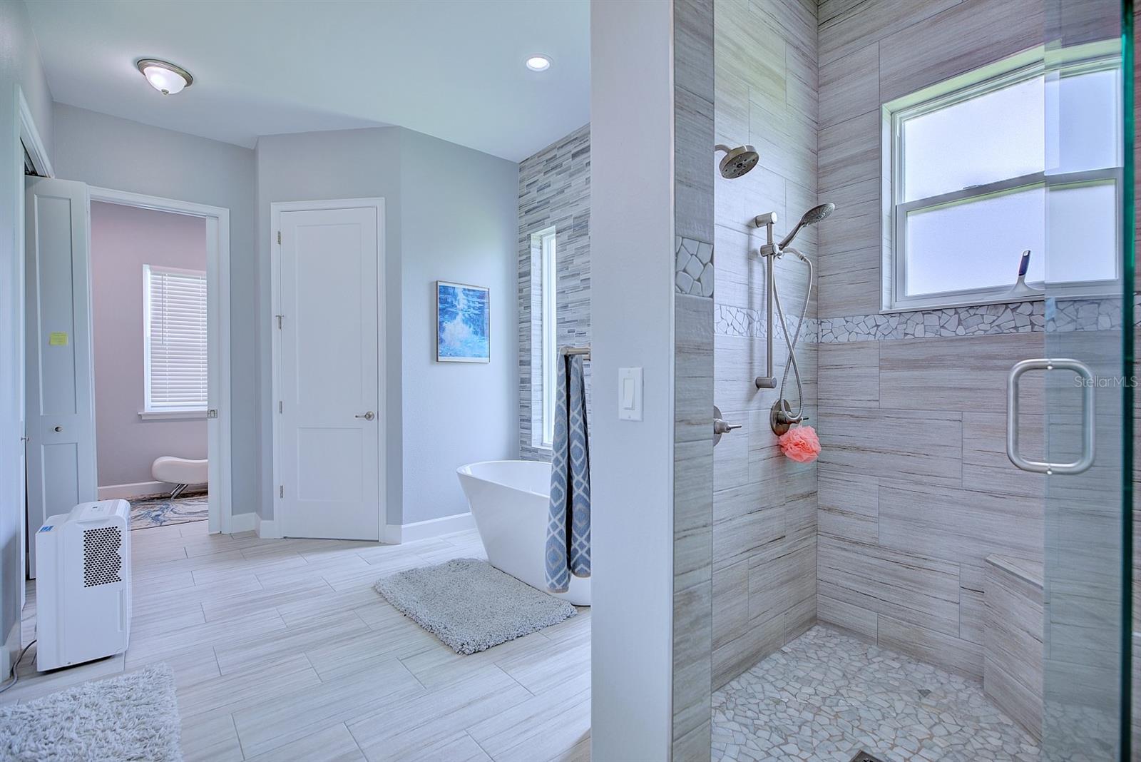 Image 32 of 48 For 4962 Myrtle Beach Drive