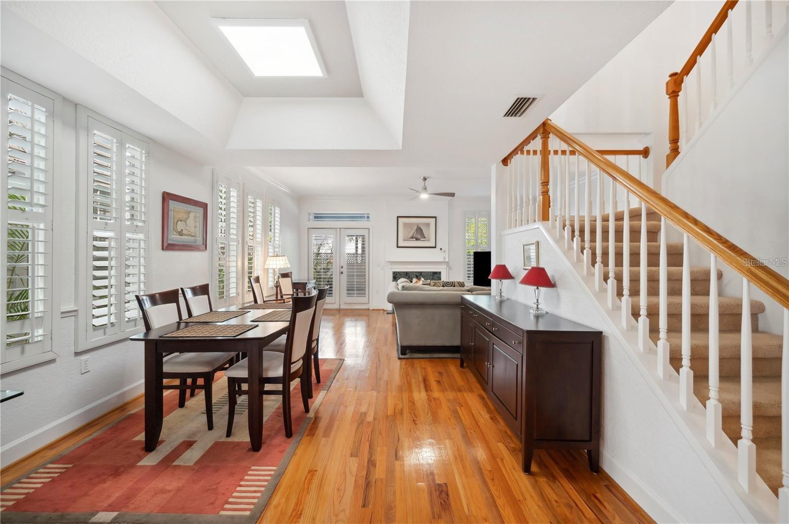 Image 6 of 35 For 2311 Morrison Avenue 13