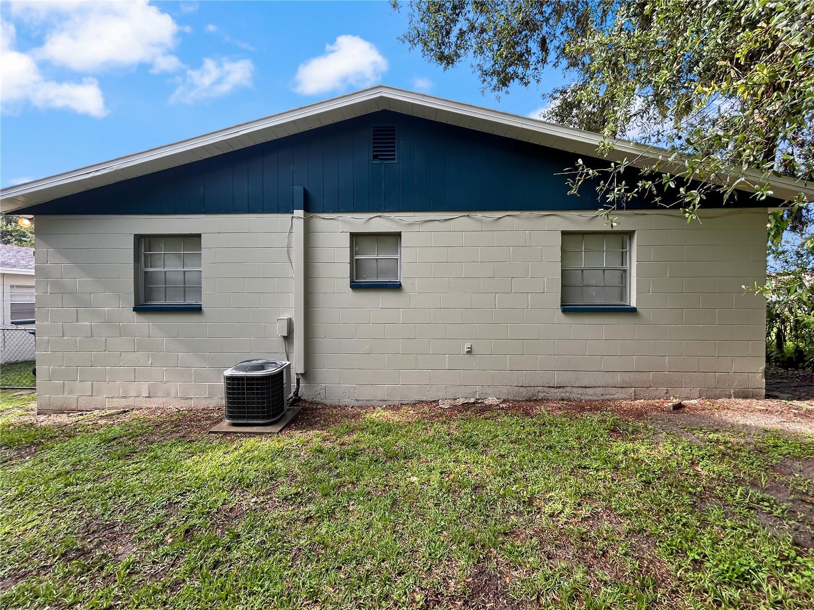 Image 6 of 26 For 532 Mceachern Street