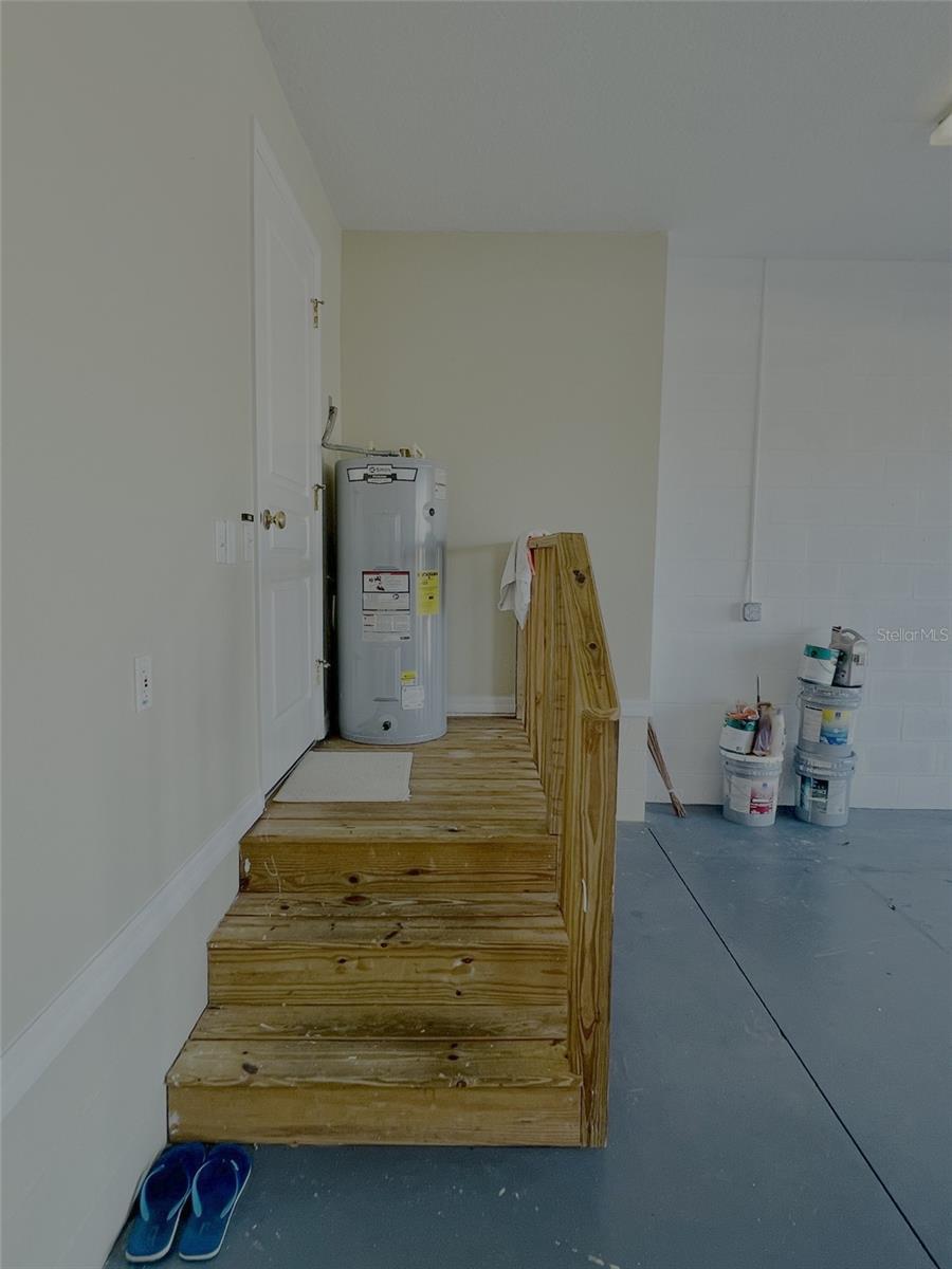 Image 35 of 44 For 5857 Manchester Drive W