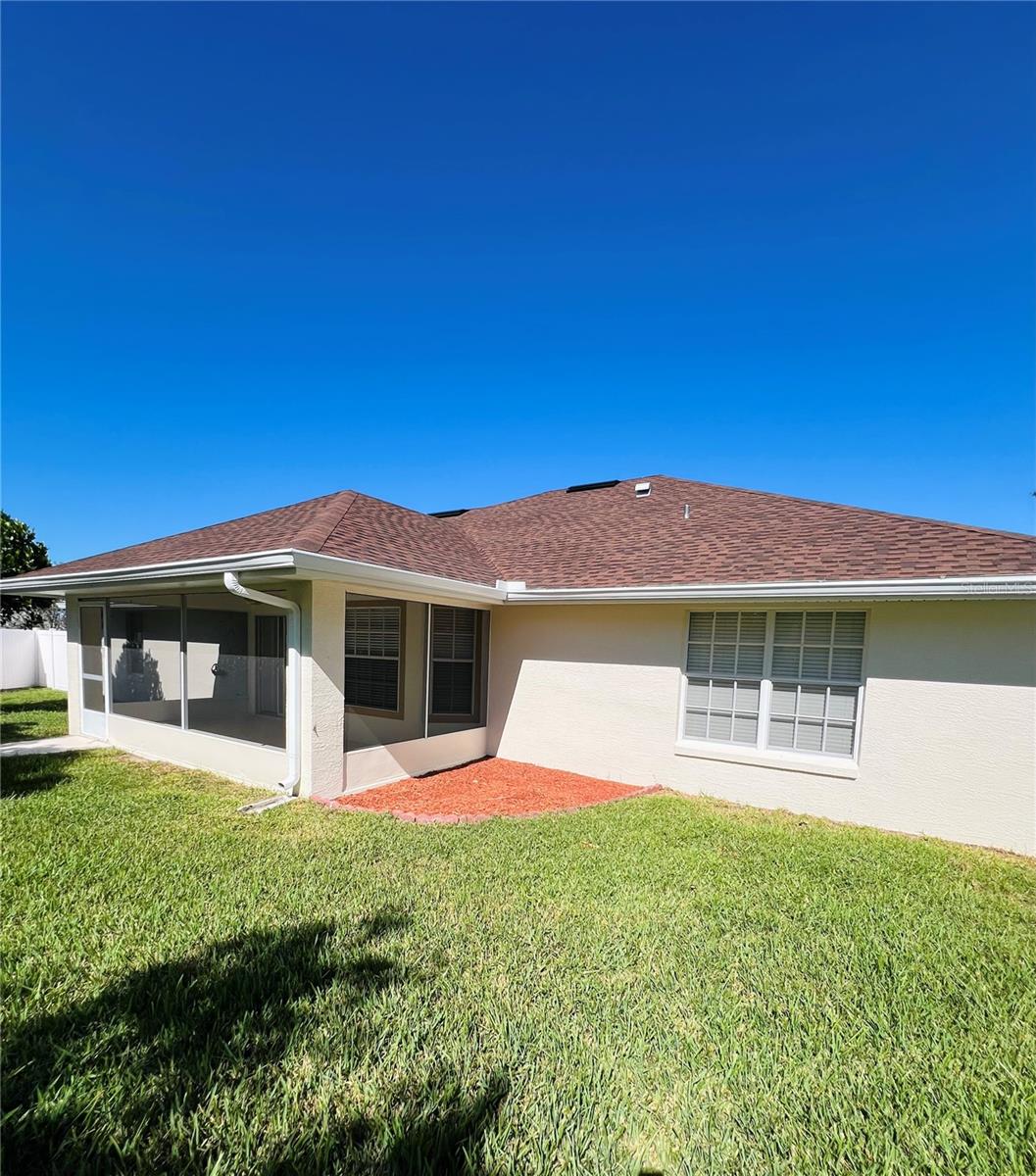 Image 40 of 44 For 5857 Manchester Drive W