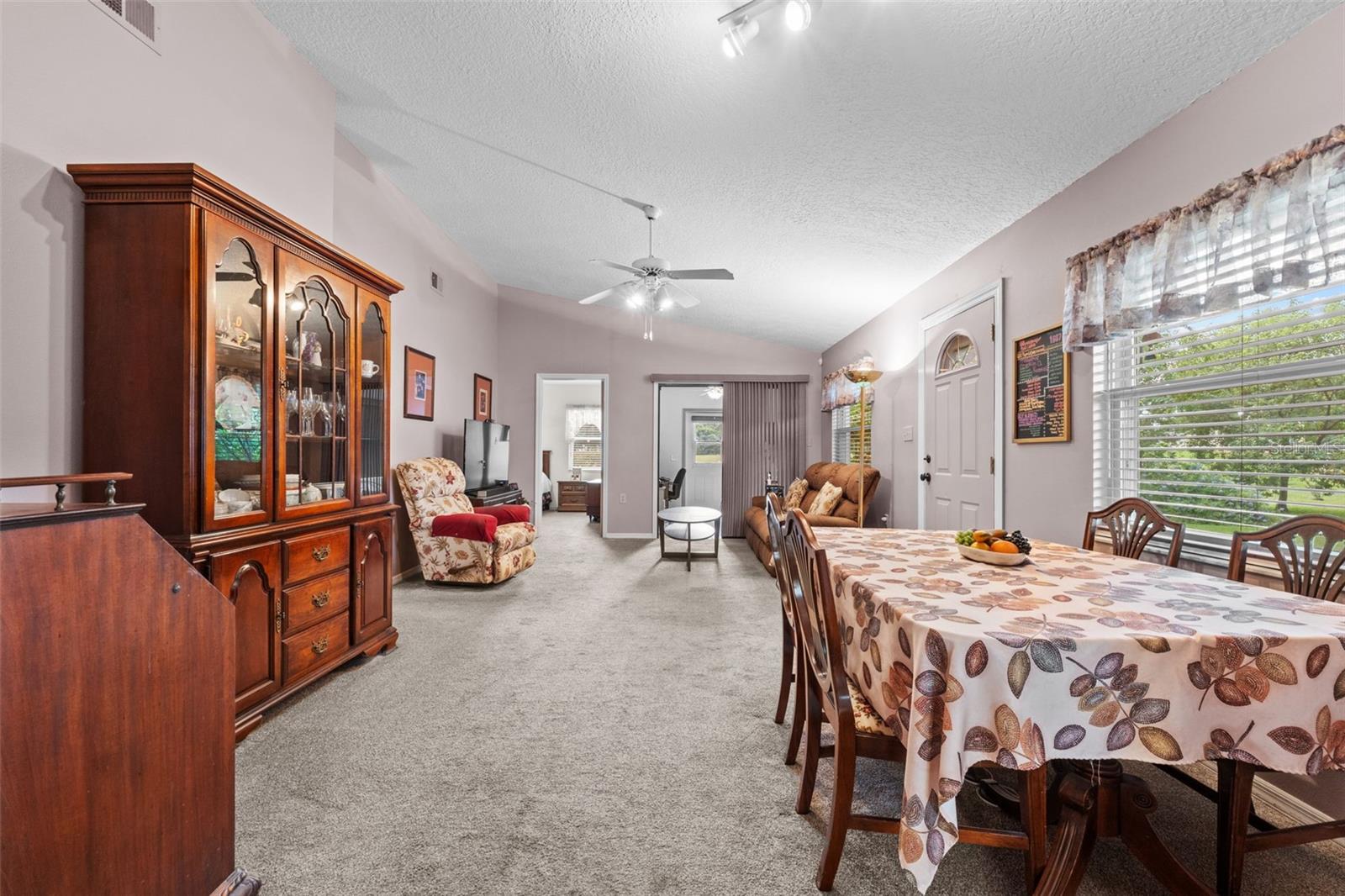 Image 9 of 58 For 570 Eagle Run