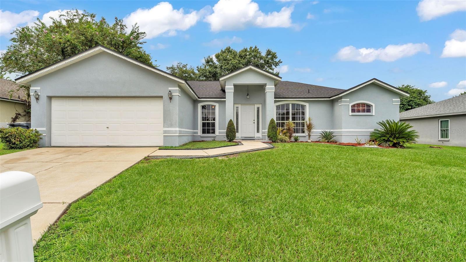 Image 4 of 38 For 2809 Blush Drive
