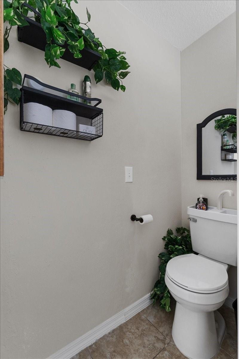 Image 12 of 65 For 6381 Egret Drive 28