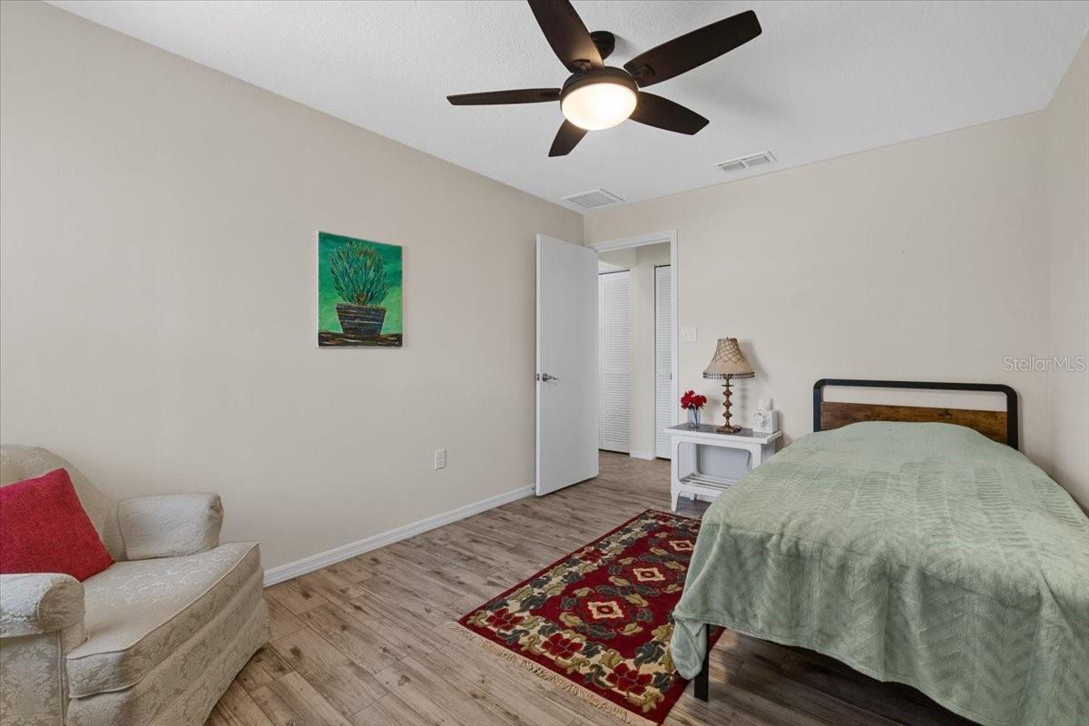Image 14 of 65 For 6381 Egret Drive 28