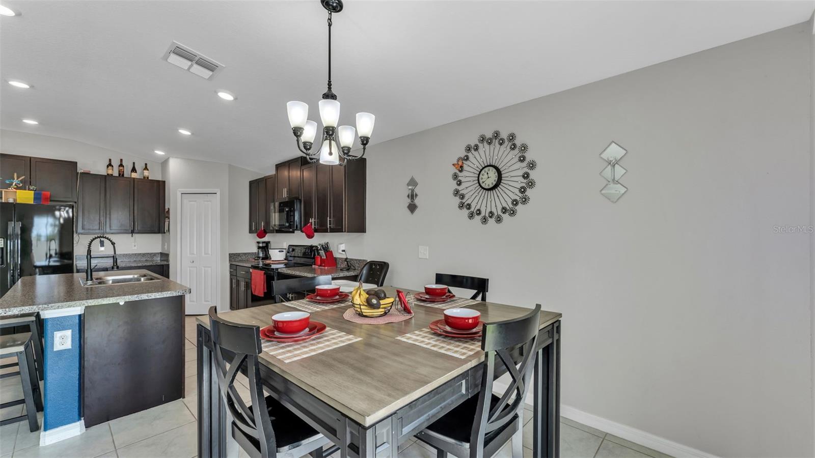 Image 10 of 37 For 5727 Keaton Springs Drive