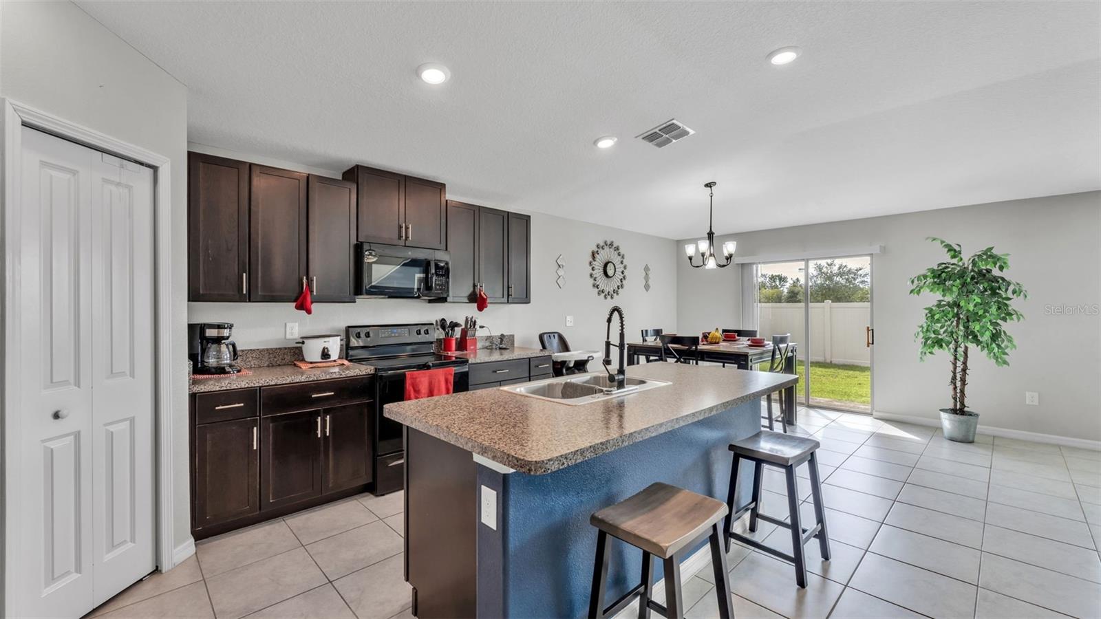 Image 9 of 37 For 5727 Keaton Springs Drive