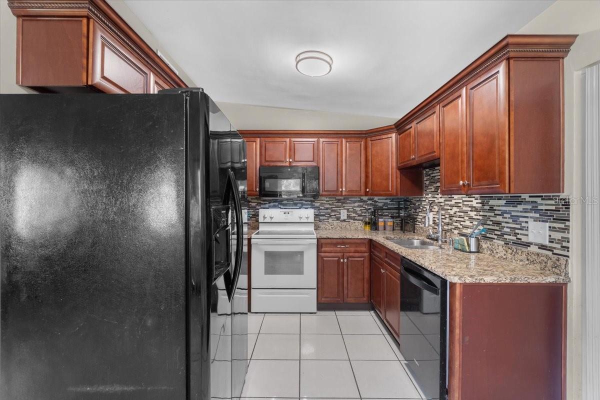 Image 12 of 40 For 2254 Crystal Lake Drive