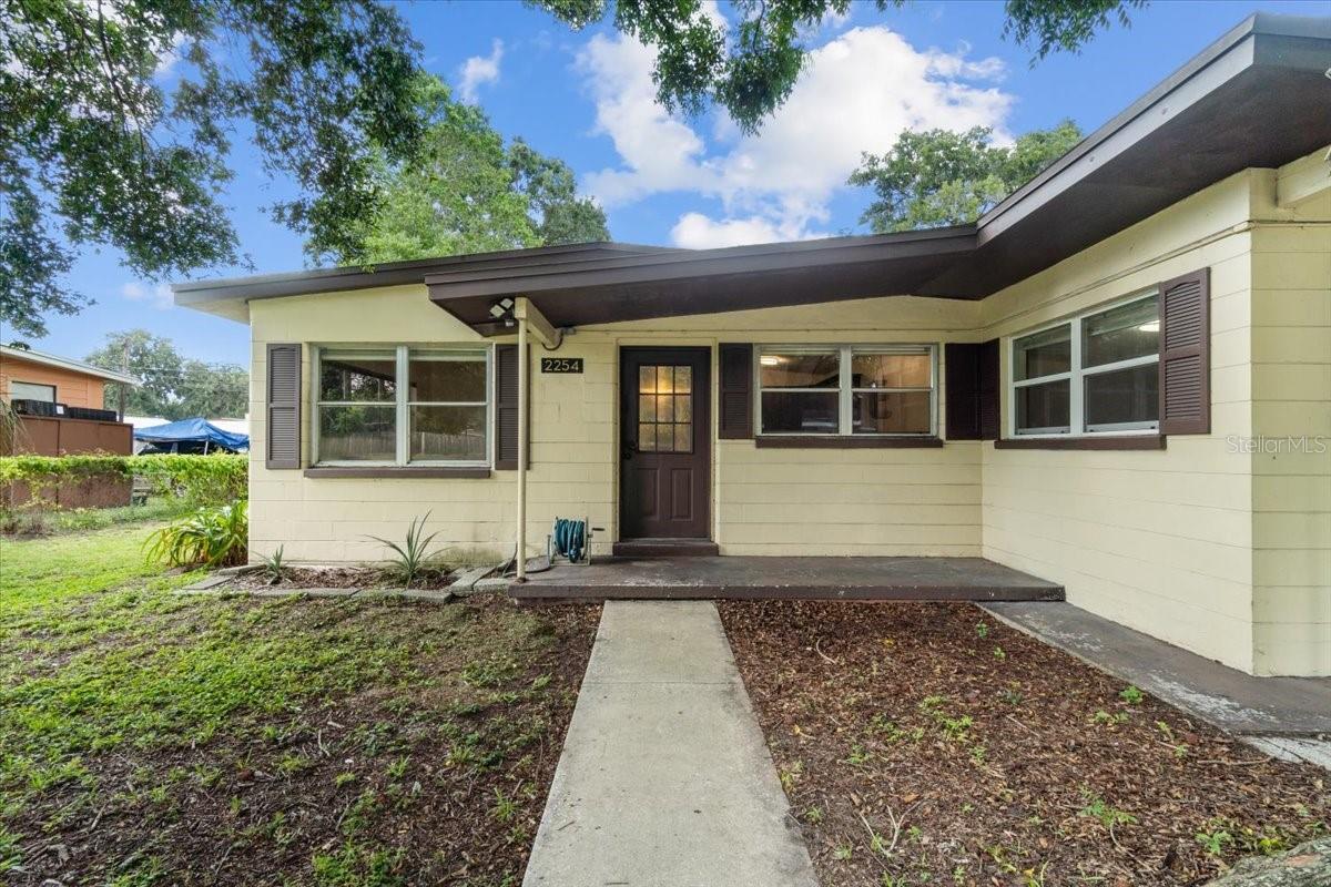 Image 3 of 40 For 2254 Crystal Lake Drive