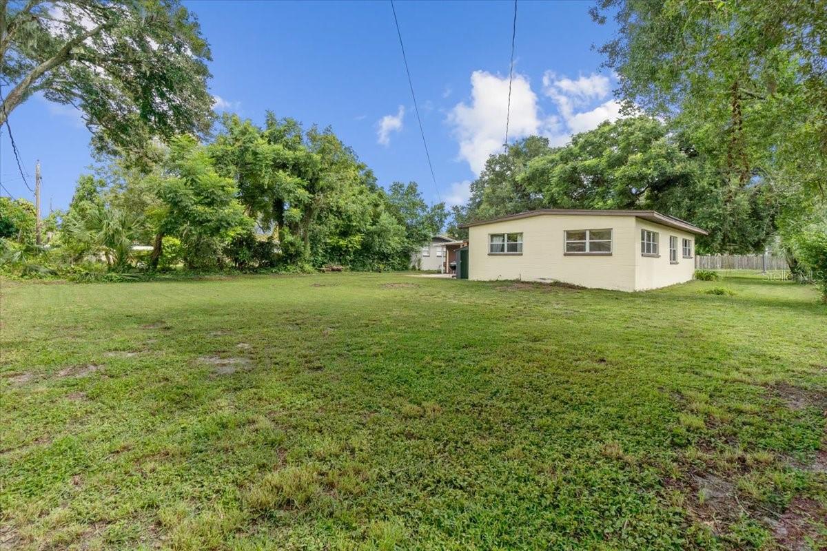Image 32 of 40 For 2254 Crystal Lake Drive