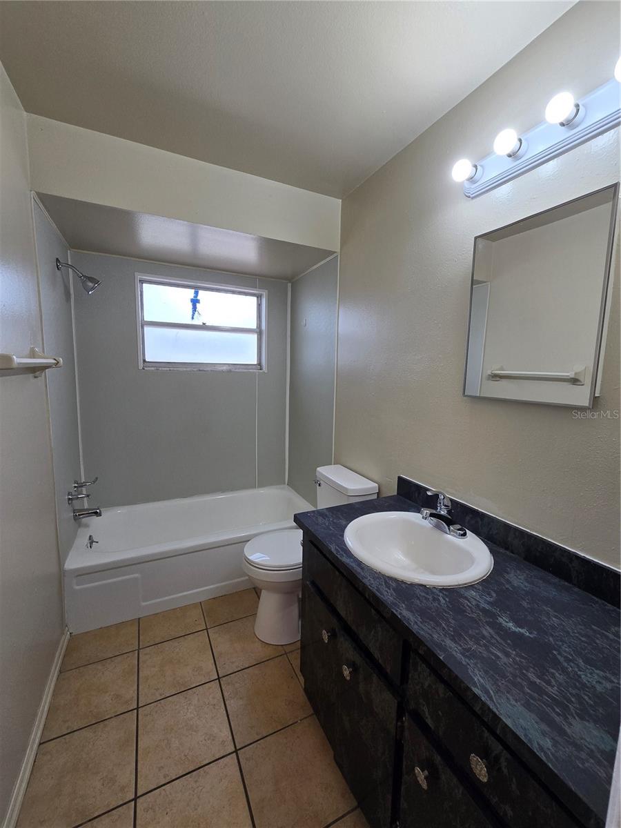 Image 7 of 7 For 3023 Reiter Drive B
