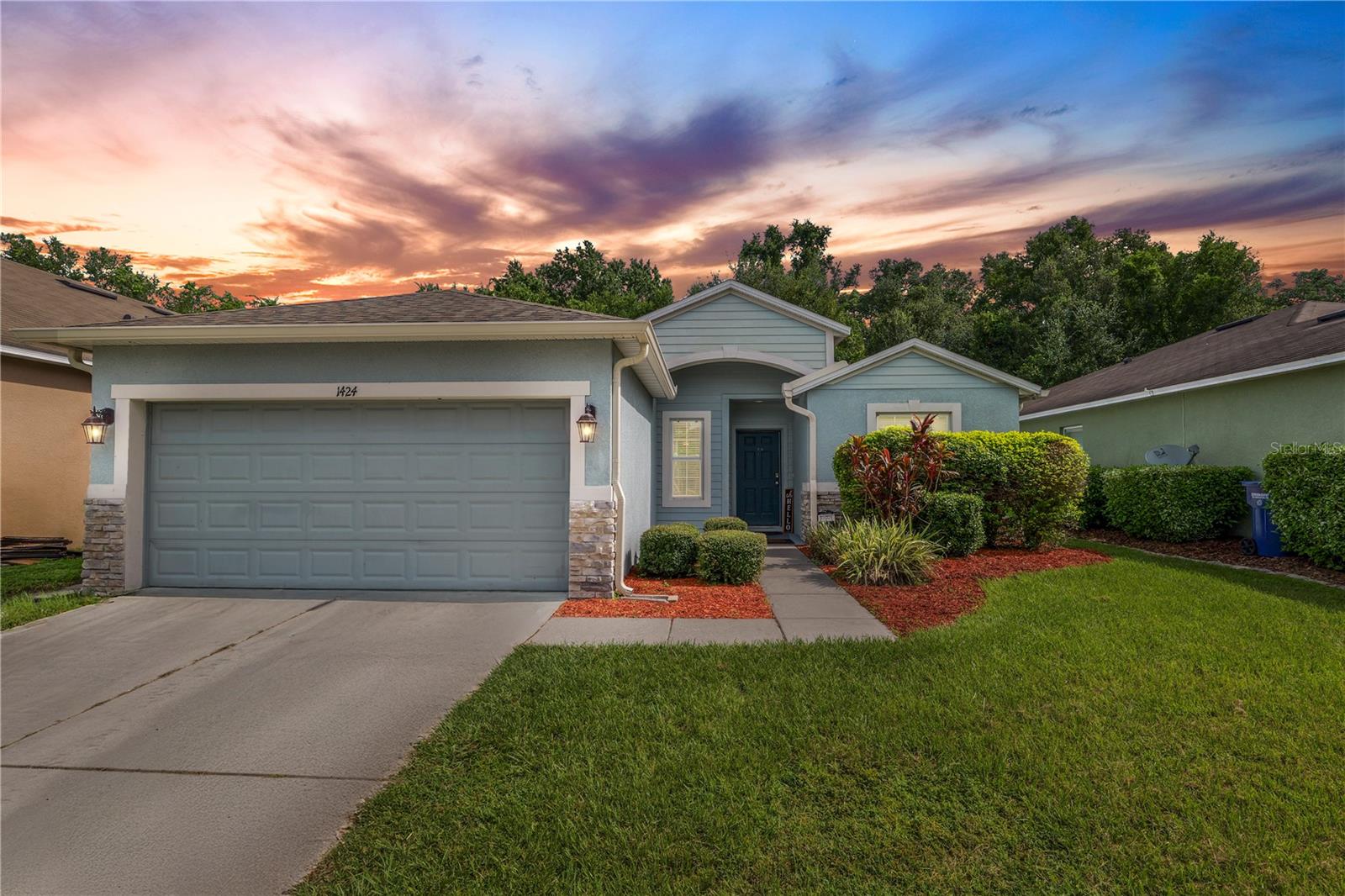 Details for 1424 Wallace Manor Pass, WINTER HAVEN, FL 33880