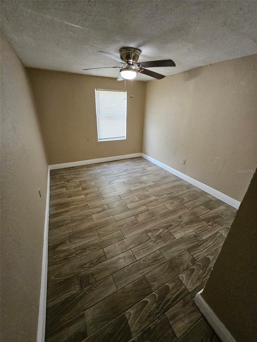 Image 7 of 12 For 1038 10th Street 2