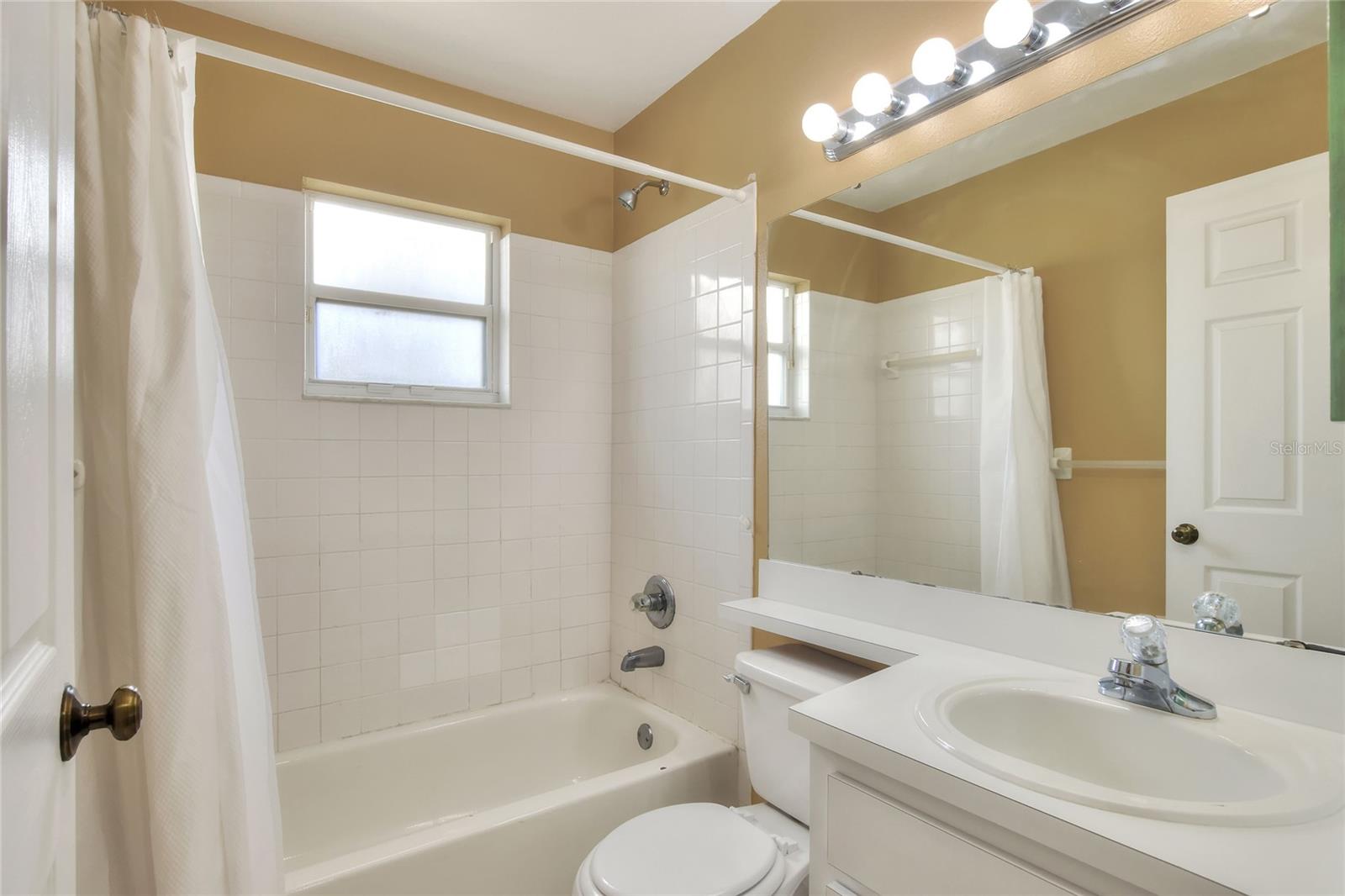 Image 22 of 32 For 3510 Majesty Loop