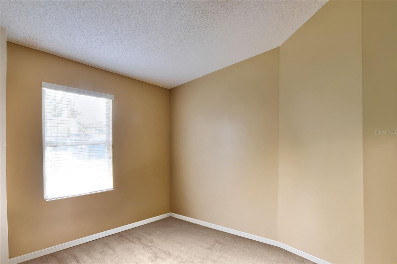 Image 23 of 32 For 3510 Majesty Loop