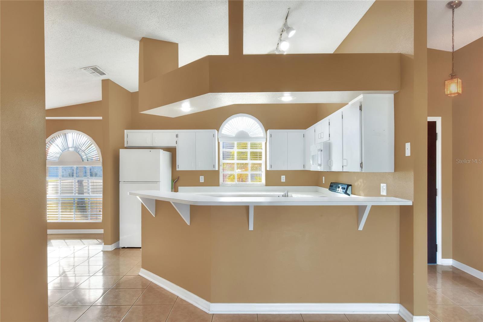 Image 6 of 32 For 3510 Majesty Loop