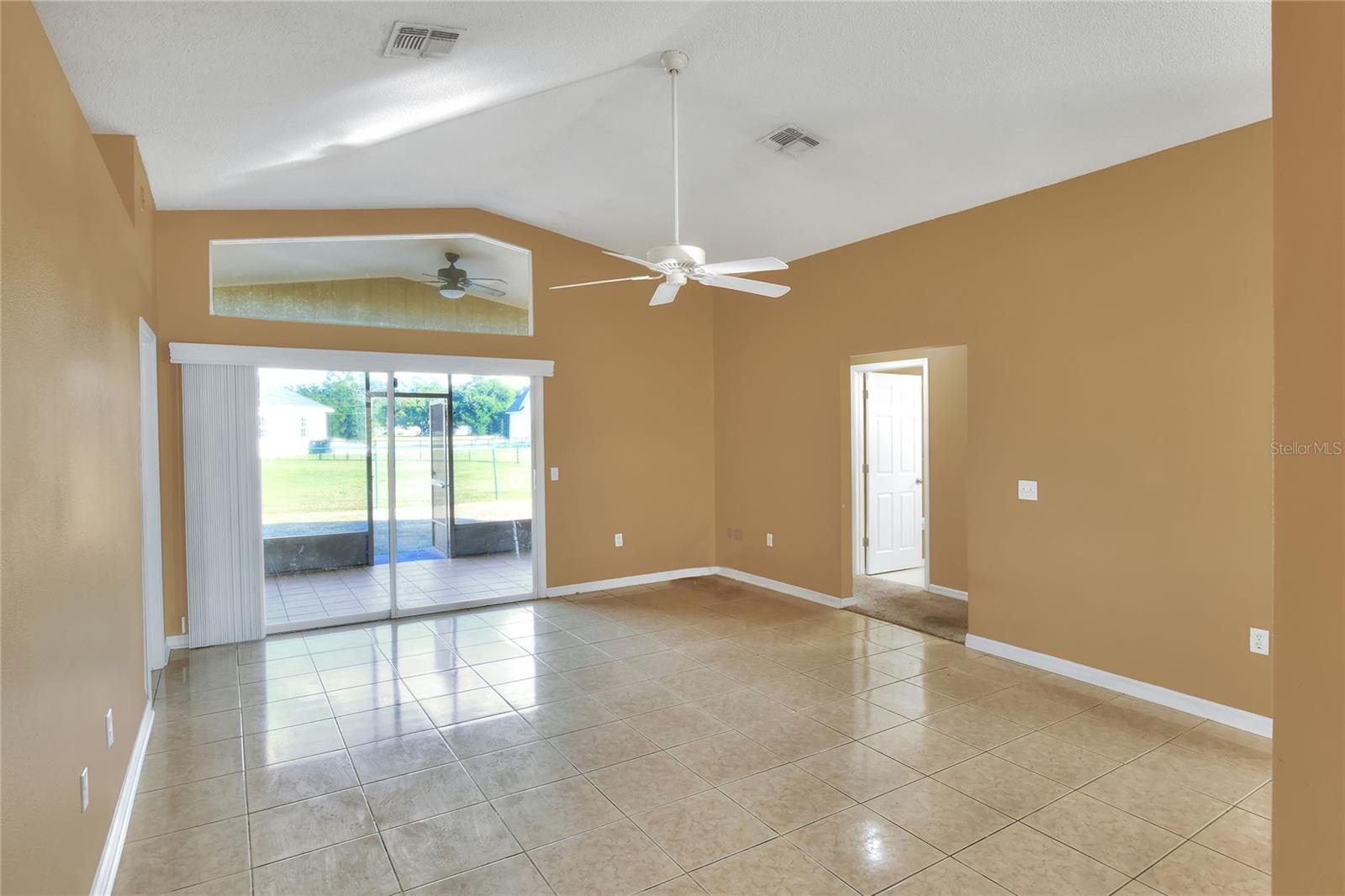 Image 9 of 32 For 3510 Majesty Loop